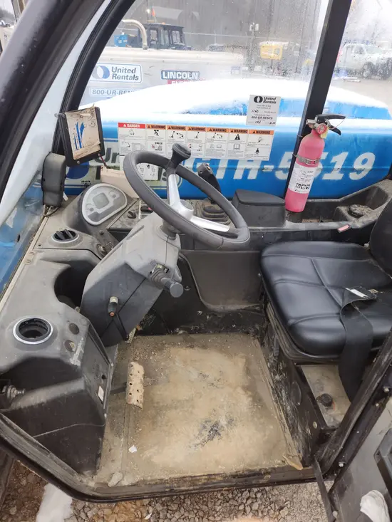 2017 Genie GTH-5519 Forklift