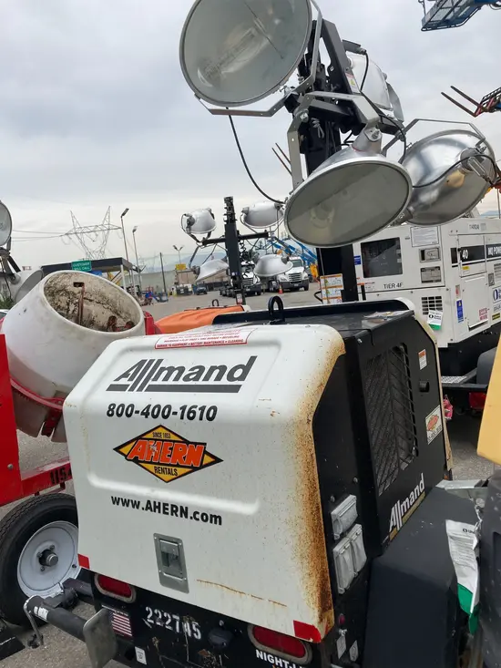 2019 Allmand NLV-ML3EC Portable Work Light