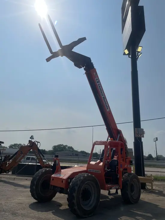 2016 SKYTRAK 6042 Forklift