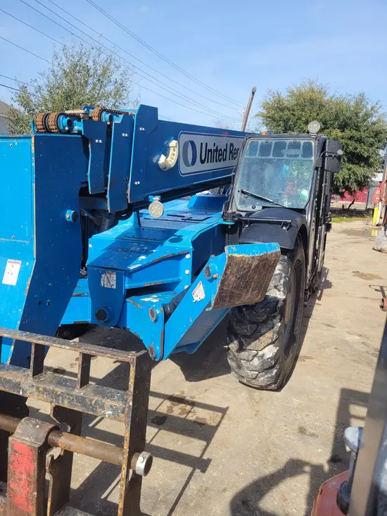 2016 Genie GTH-1056 Forklift