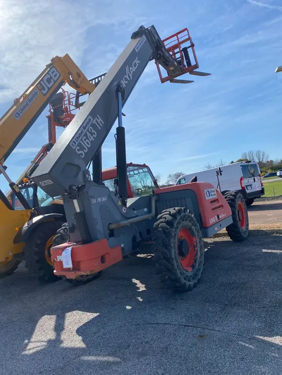 2016 Skyjack SJ643TH Forklift