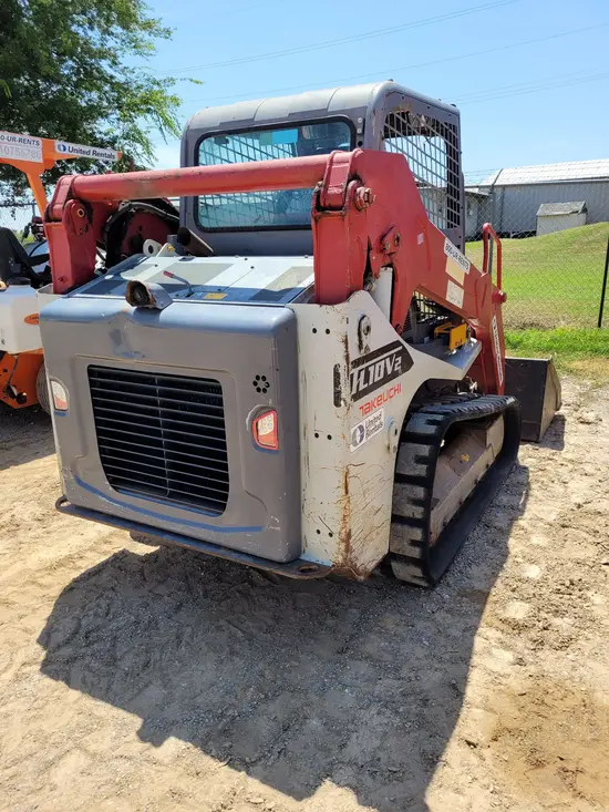 2018 Takeuchi TL10V2-R Track Loader