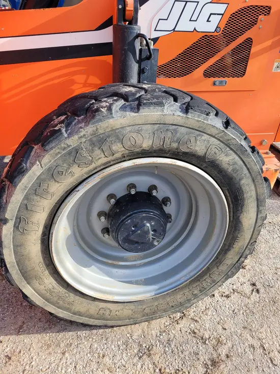 2015 SKYTRAK 6042 Forklift
