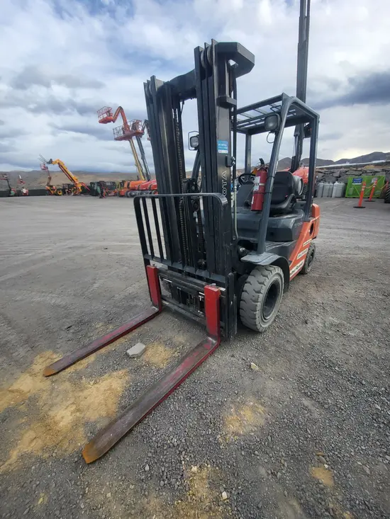 2018 Toyota 8FGU25 Warehouse Forklift