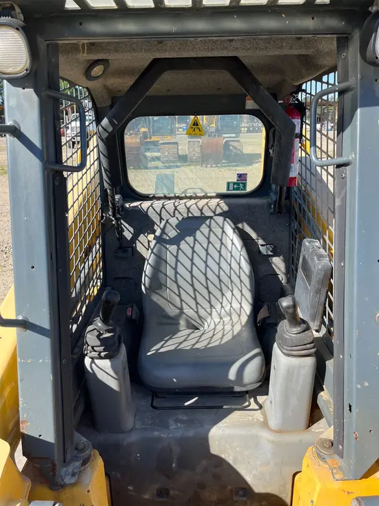 2017 Gehl RT165 Track Loader