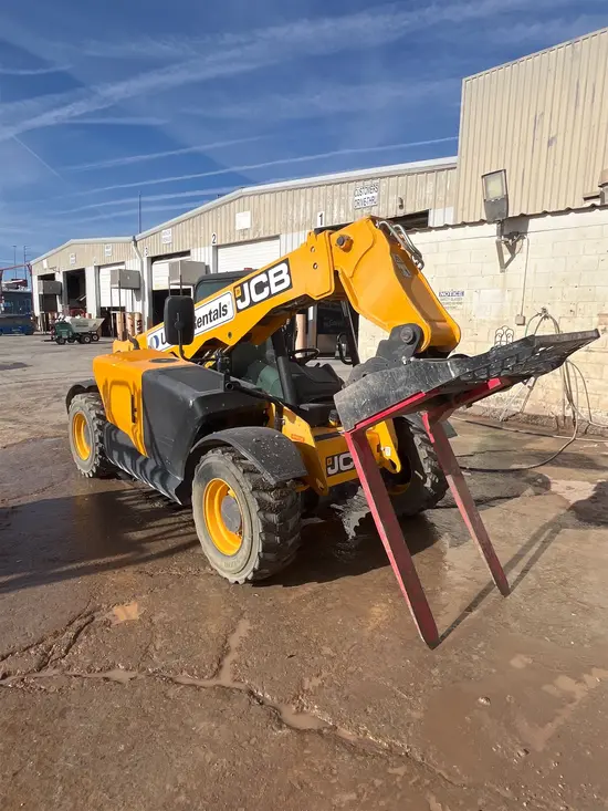 2017 JCB 525-60 Forklift