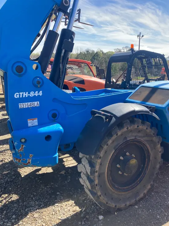 2016 Genie GTH-844 Forklift