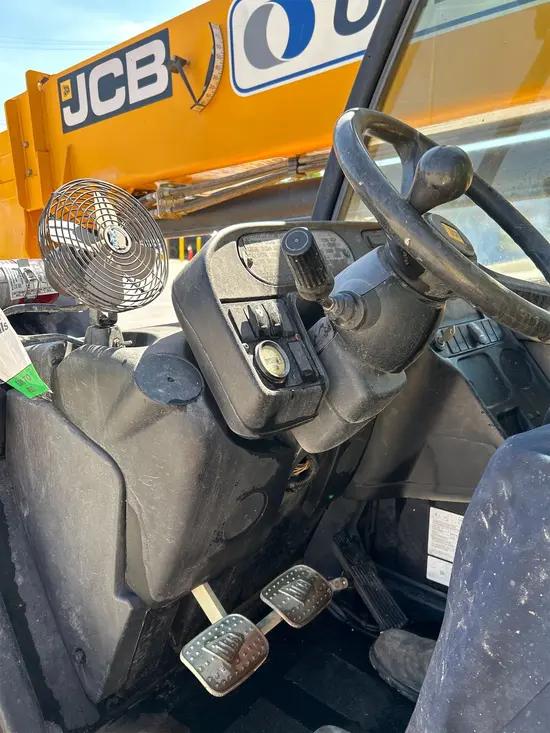 2017 JCB 507-42 Forklift