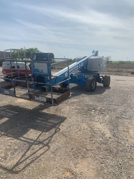 2012 Genie S-40 Boom Lift