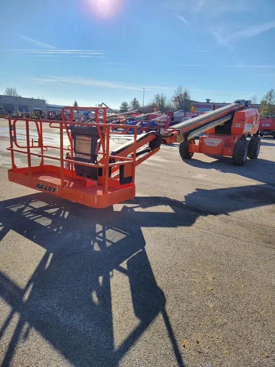 2017 JLG 660SJ Boom Lift