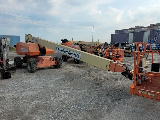 2014 JLG 800S Boom Lift