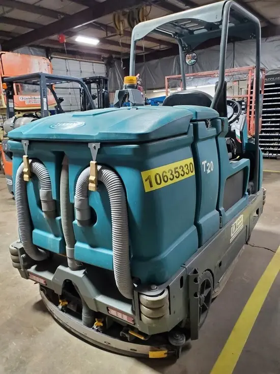 2017 Tennant M-T20 Scrubber