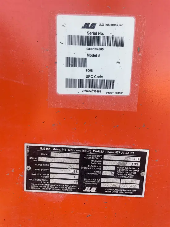 2015 JLG 800S Boom Lift