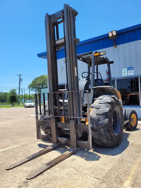 2019 Case 586H Forklift