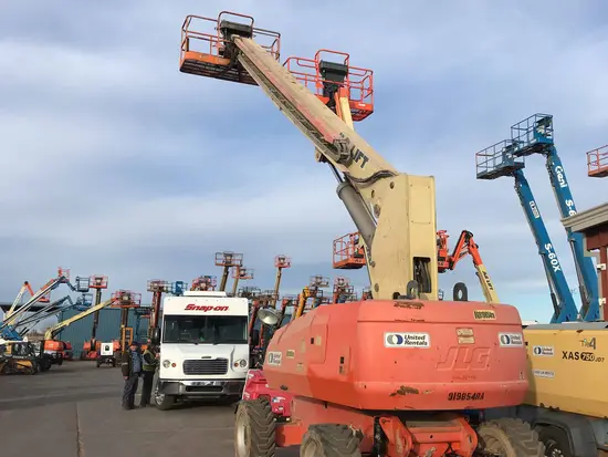 2012 JLG 800S Boom Lift