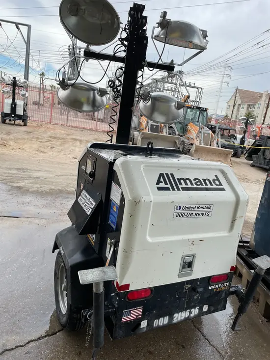 2018 Allmand NLV-ML3EC Portable Work Light