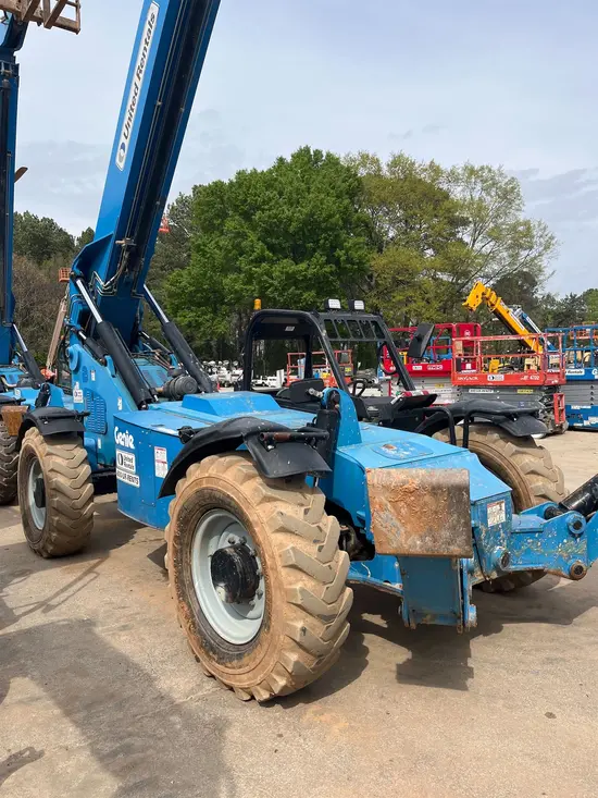2016 Genie GTH-1056 Forklift