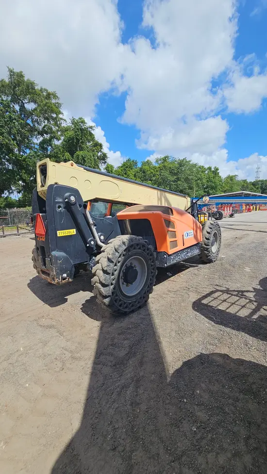2016 JLG 642 Forklift