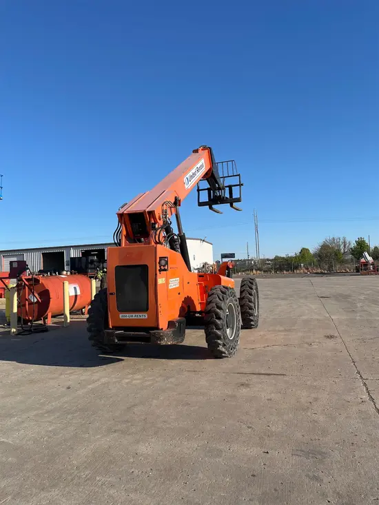 2016 SKYTRAK 6042 Forklift