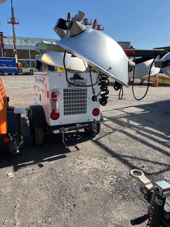 2018 Magnum Pro MLT3060 Towable Light Tower