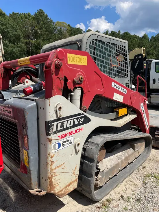 2017 Takeuchi TL10V2-CR Track Loader