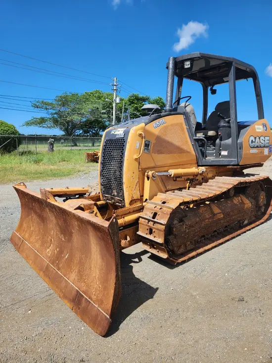 2017 Case 650L Bulldozer