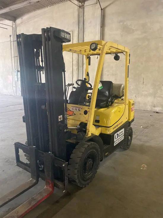 2017 HYSTER H50XT Warehouse Forklift