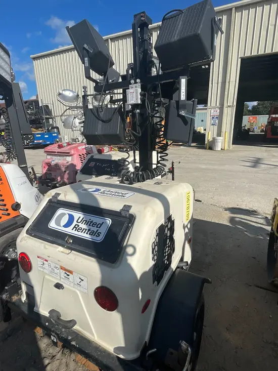 2017 Terex RL4 Towable Light Tower