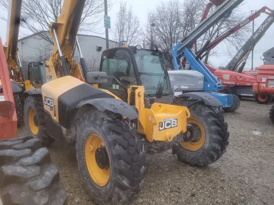 2017 JCB 507-42 Forklift