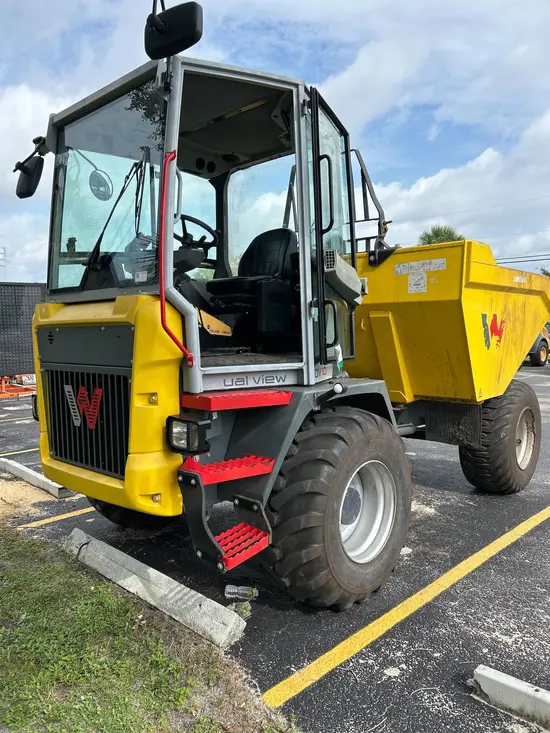 2021 Wacker Neuson DV100