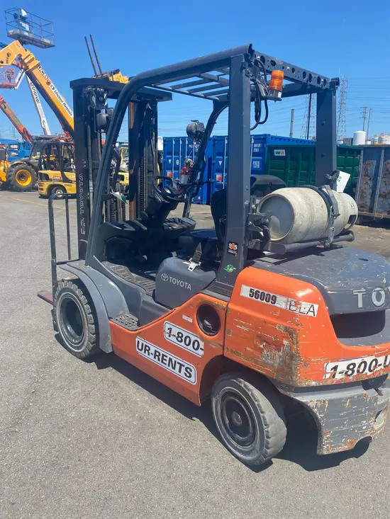 2017 Toyota 8FGU25 Warehouse Forklift