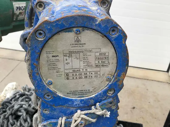 2012 JD NEUHAUS PROFI 10T Hoist