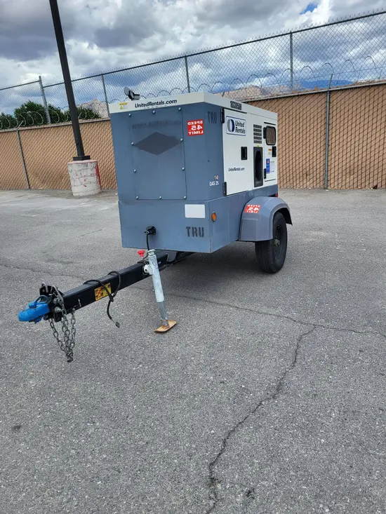 2016 Atlas Copco QAS25 Diesel Generator