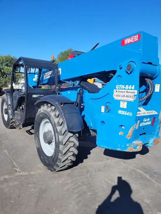 2015 Genie GTH-844 Forklift