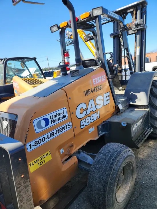 2017 Case 588H Forklift