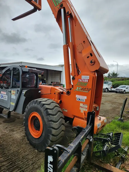 2014 XTREME XR4030 Forklift