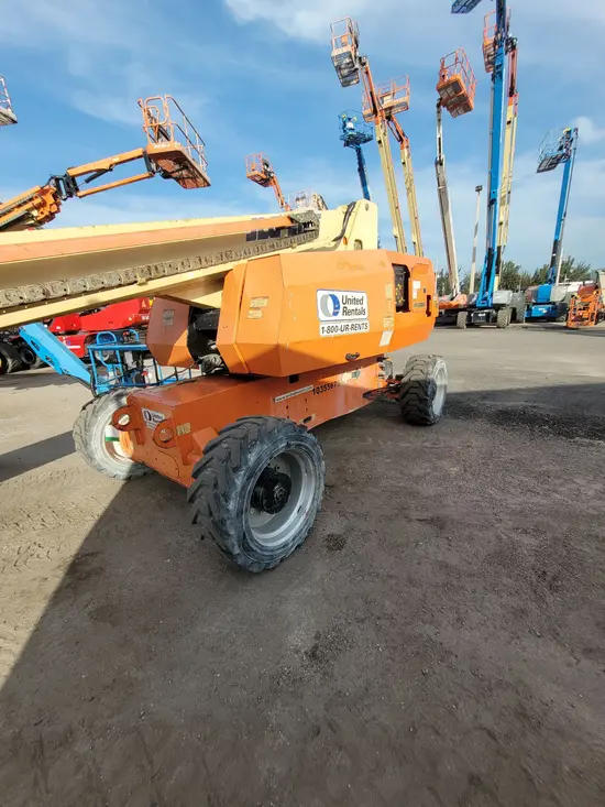 2015 JLG 800S Boom Lift