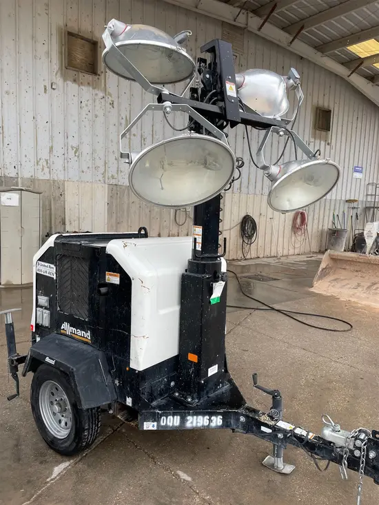 2018 Allmand NLV-ML3EC Portable Work Light