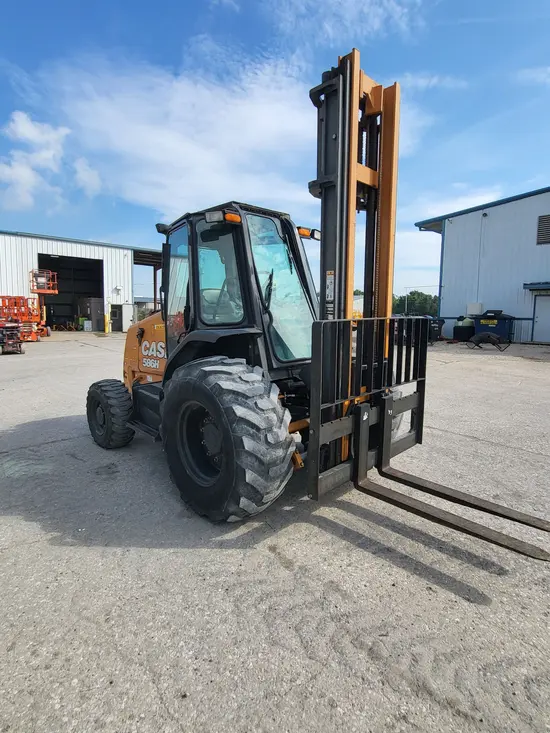 2017 Case 586H Forklift