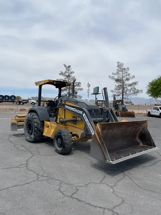 2016 John Deere 210L EP Wheel Loader