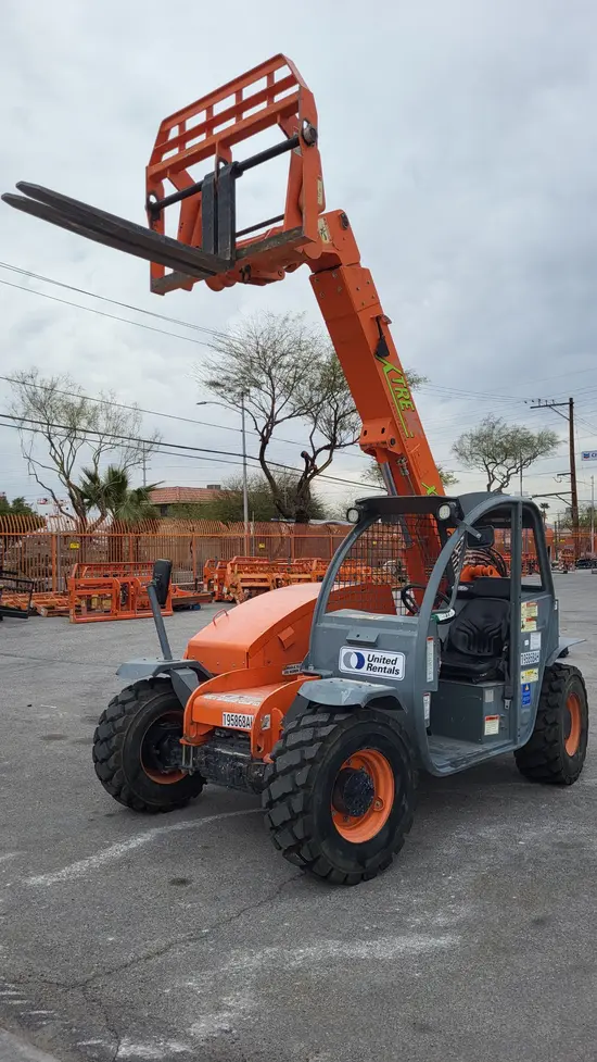 2017 XTREME XR5919 Forklift