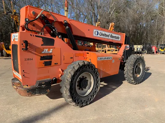 2015 SKYTRAK 6042 Forklift