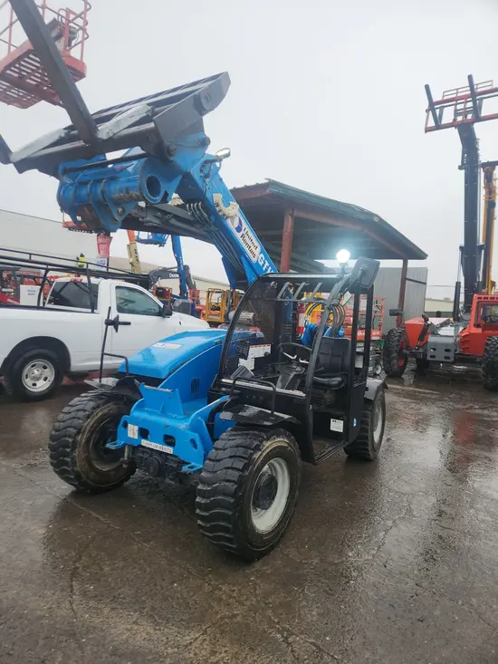 2016 Genie GTH-5519 Forklift