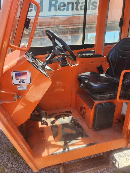 2016 SKYTRAK 8042 Forklift