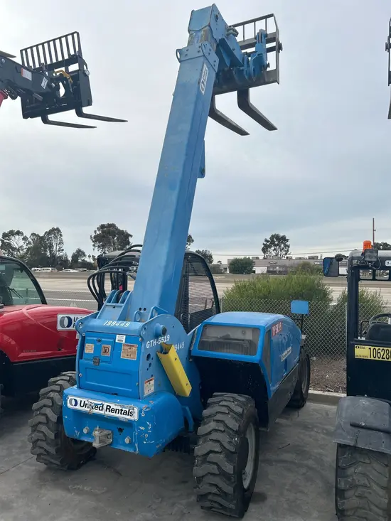 2017 Genie GTH-5519 Forklift