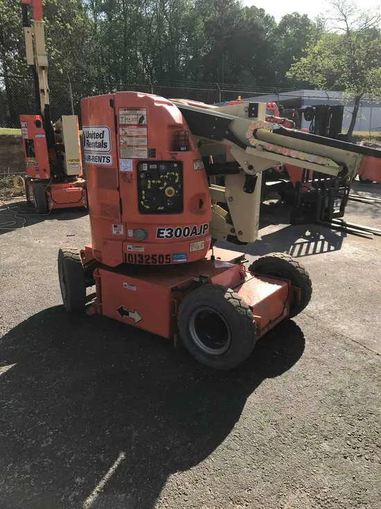 2013 JLG E300AJP Articulating Boom Lift