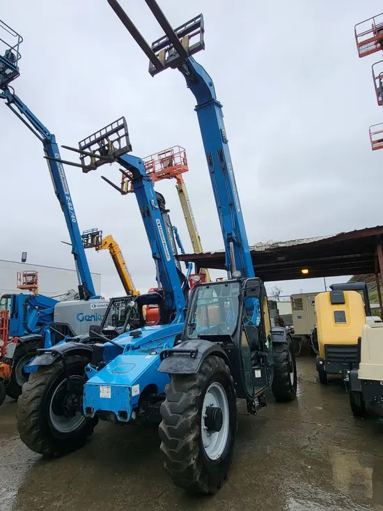 2015 Genie GTH-844 Forklift