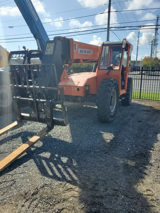 2015 SKYTRAK 6042 Forklift