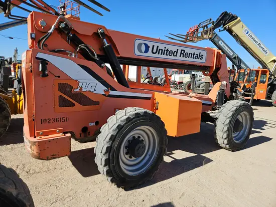 2014 SKYTRAK 8042 Forklift