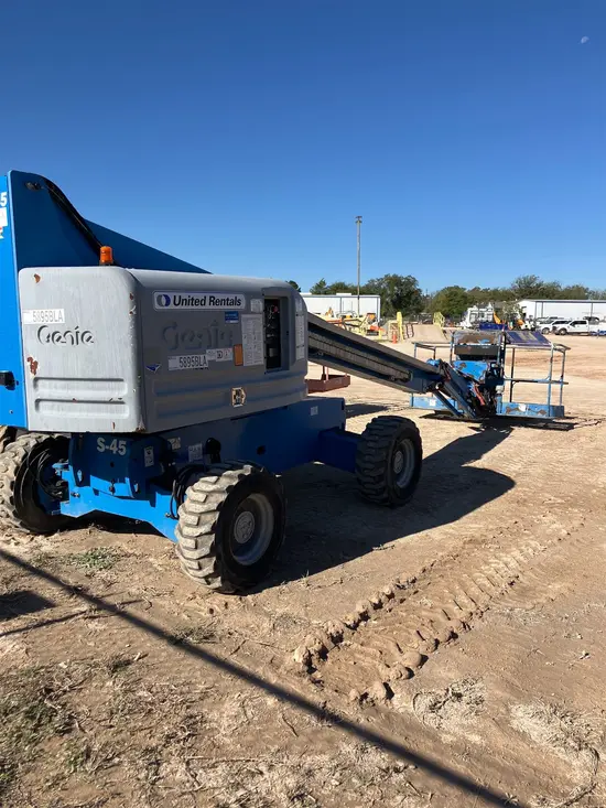 2014 Genie S-45 Boom Lift